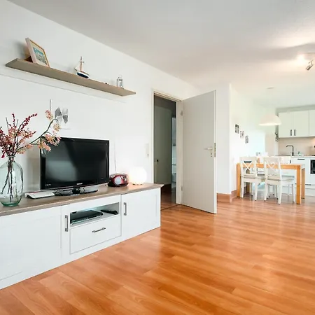 Strandhaus Lobbe, Mohnblume Nr 20 Middelhagen