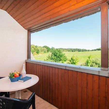 Apartment Strandhaus Lobbe, Mohnblume Nr 20 *