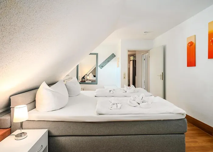 Strandhaus Lobbe, Mohnblume Nr 20 *